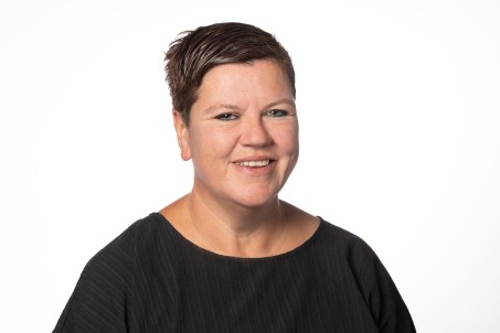 Frau Dr. Nicola Herbig